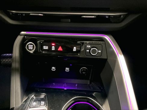 Certified 2025 Audi Q5 Prestige AWD/4WD image 32