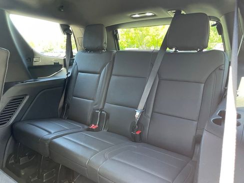 Used 2025 Chevrolet Tahoe LT AWD/4WD image 28
