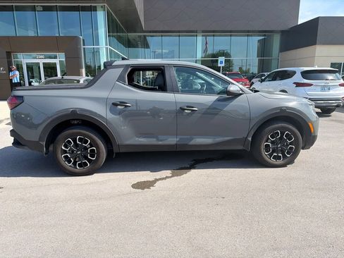 Used 2024 Hyundai Santa Cruz SEL FWD image 3