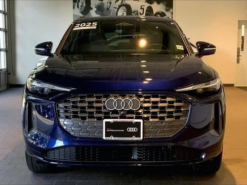 Used 2025 Audi Q5 Premium w/ Convenience Package AWD/4WD image 8