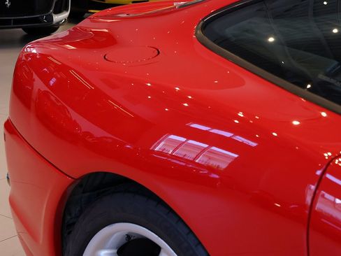 Used 1998 Ferrari 550 Maranello image 33