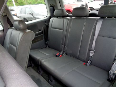 Used 2004 Honda Pilot EX image 16