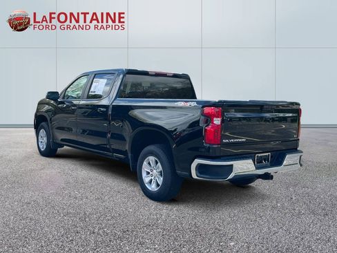 Used 2023 Chevrolet Silverado 1500 LT w/ Protection Package AWD/4WD image 5