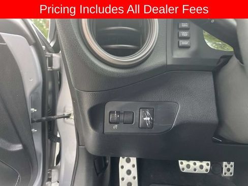 Used 2020 Toyota 86 RWD image 23