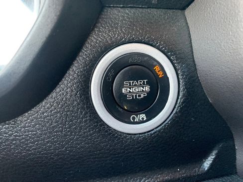 Used 2022 RAM 1500 Big Horn AWD/4WD image 29