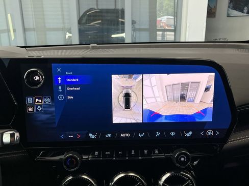 Certified 2025 Chevrolet Blazer EV LT image 22