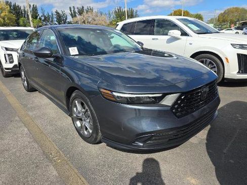 Used 2024 Honda Accord EX image 1