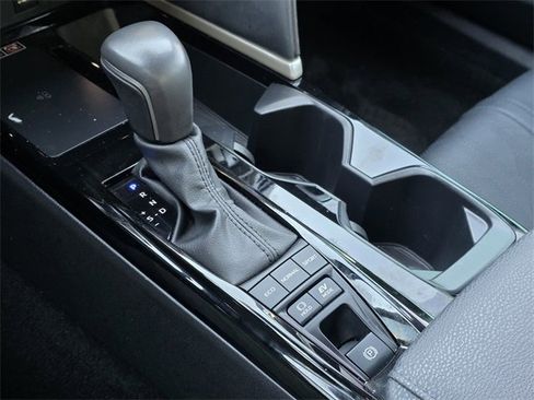 Used 2025 Toyota Camry XSE image 13