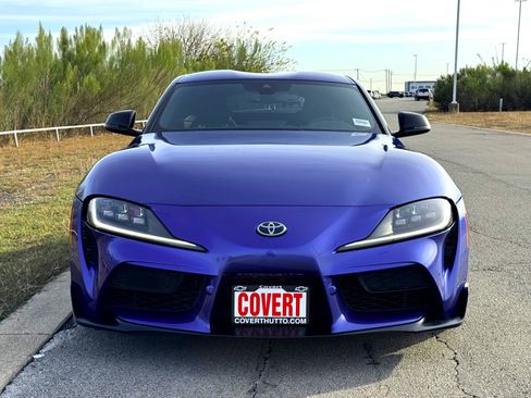 Used 2023 Toyota Supra image 3