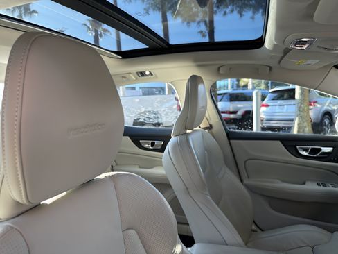 Used 2020 Volvo S60 T5 Inscription w/ Protection Package FWD image 41