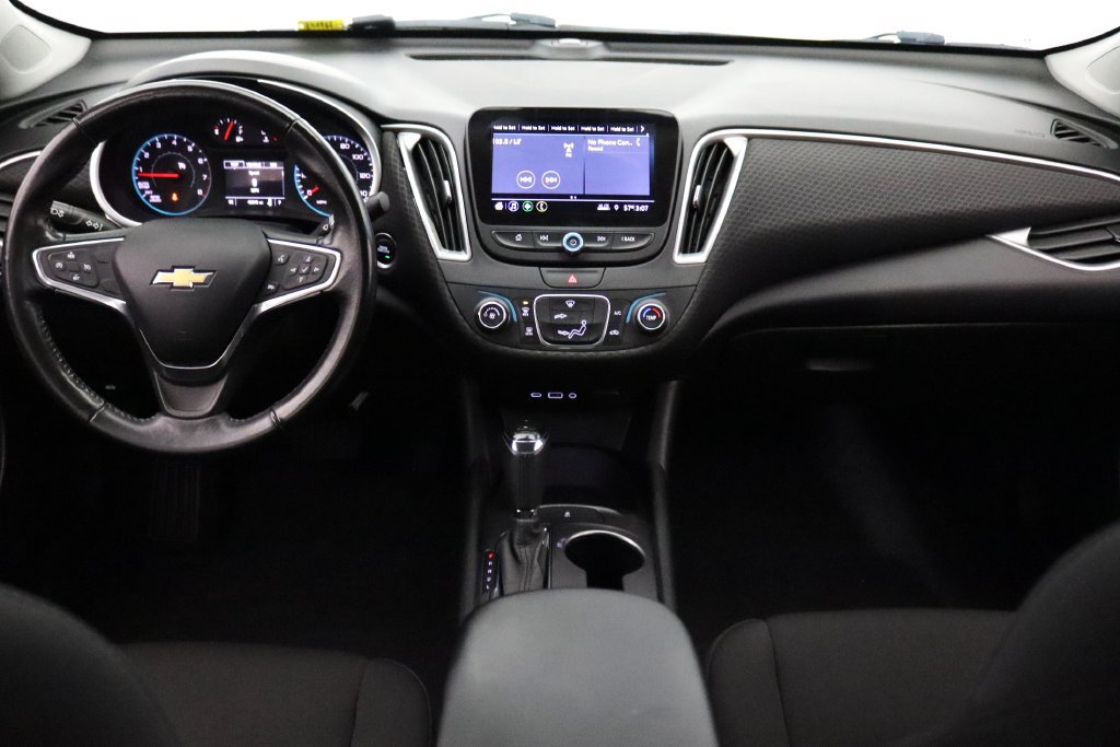 Used 2019 Chevrolet Malibu RS FWD image 23