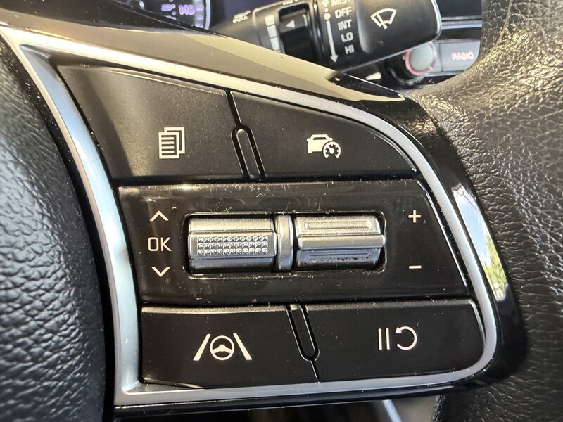 Used 2023 Kia Forte LXS FWD image 23