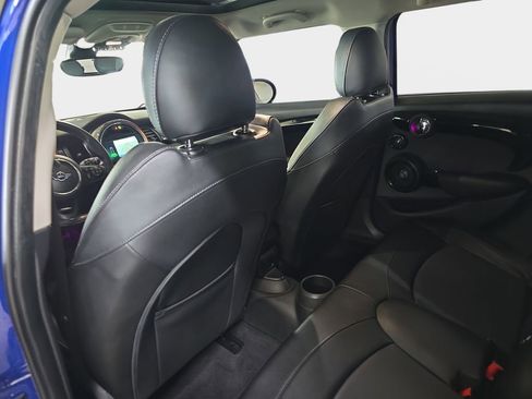 Used 2019 MINI Cooper S w/ Premium Package FWD image 16