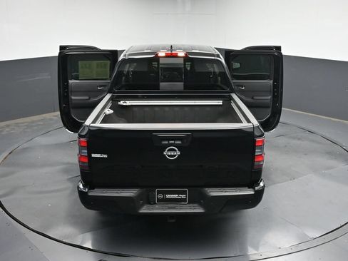 Used 2025 Nissan Frontier SV w/ SV Convenience Package RWD image 47