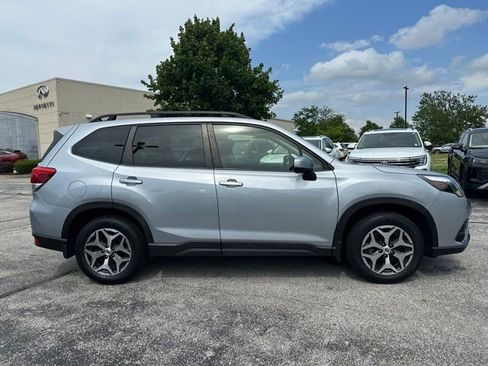 Certified 2023 Subaru Forester Premium AWD/4WD image 8