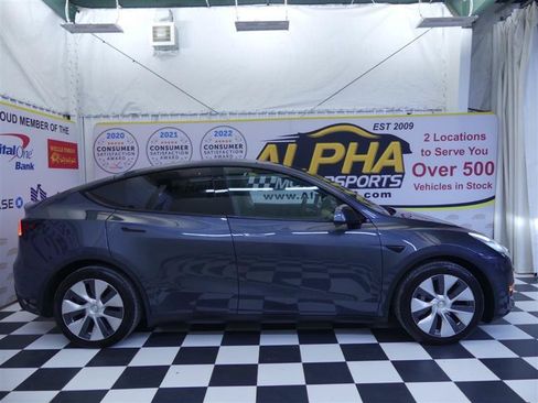 Used 2020 Tesla Model Y Long Range AWD/4WD image 31