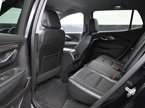 Used 2024 GMC Terrain SLT AWD/4WD image 22