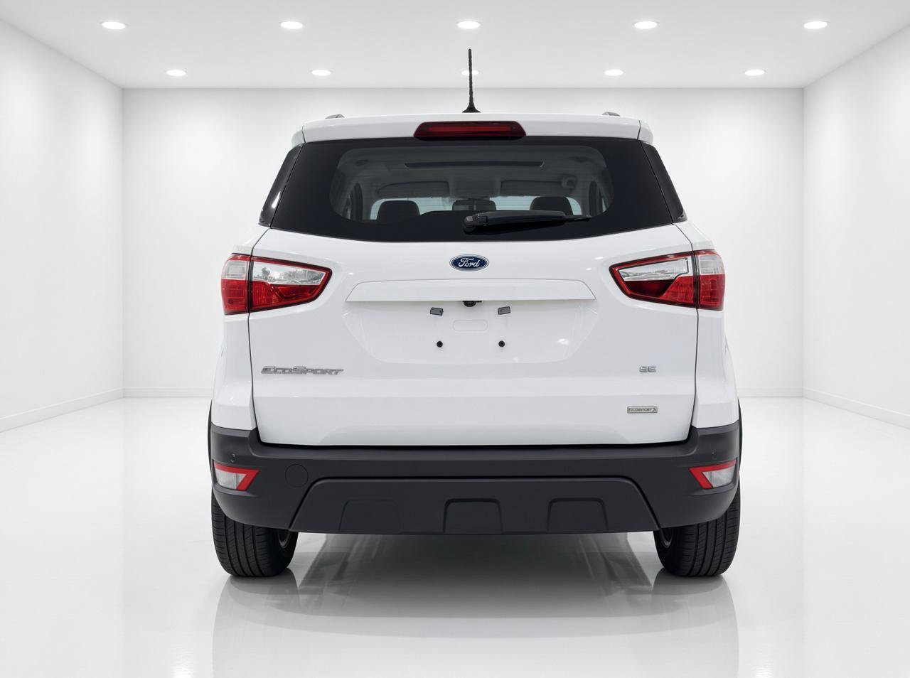 Used 2019 Ford EcoSport SE w/ SE Convenience Package FWD image 4