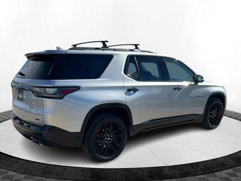 Used 2021 Chevrolet Traverse Premier w/ Redline Edition image 6