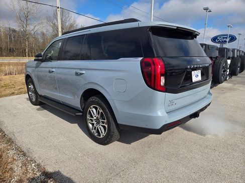 New 2025 Ford Expedition Active AWD/4WD image 3