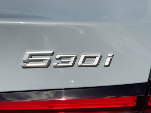 New 2027 BMW 530i xDrive AWD/4WD image 11