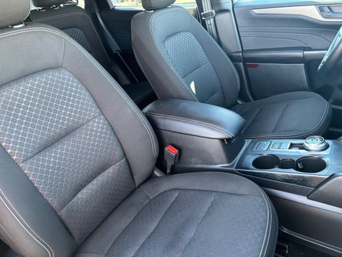 Used 2025 Ford Escape Active w/ Cold Weather Package image 14