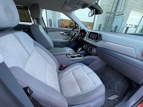Used 2022 Chevrolet Blazer LT FWD image 29