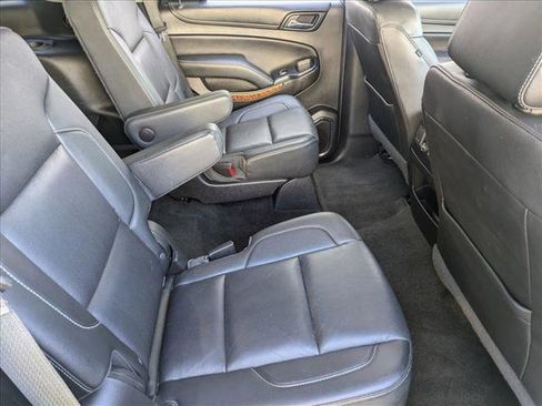 Used 2018 Chevrolet Tahoe Premier image 18