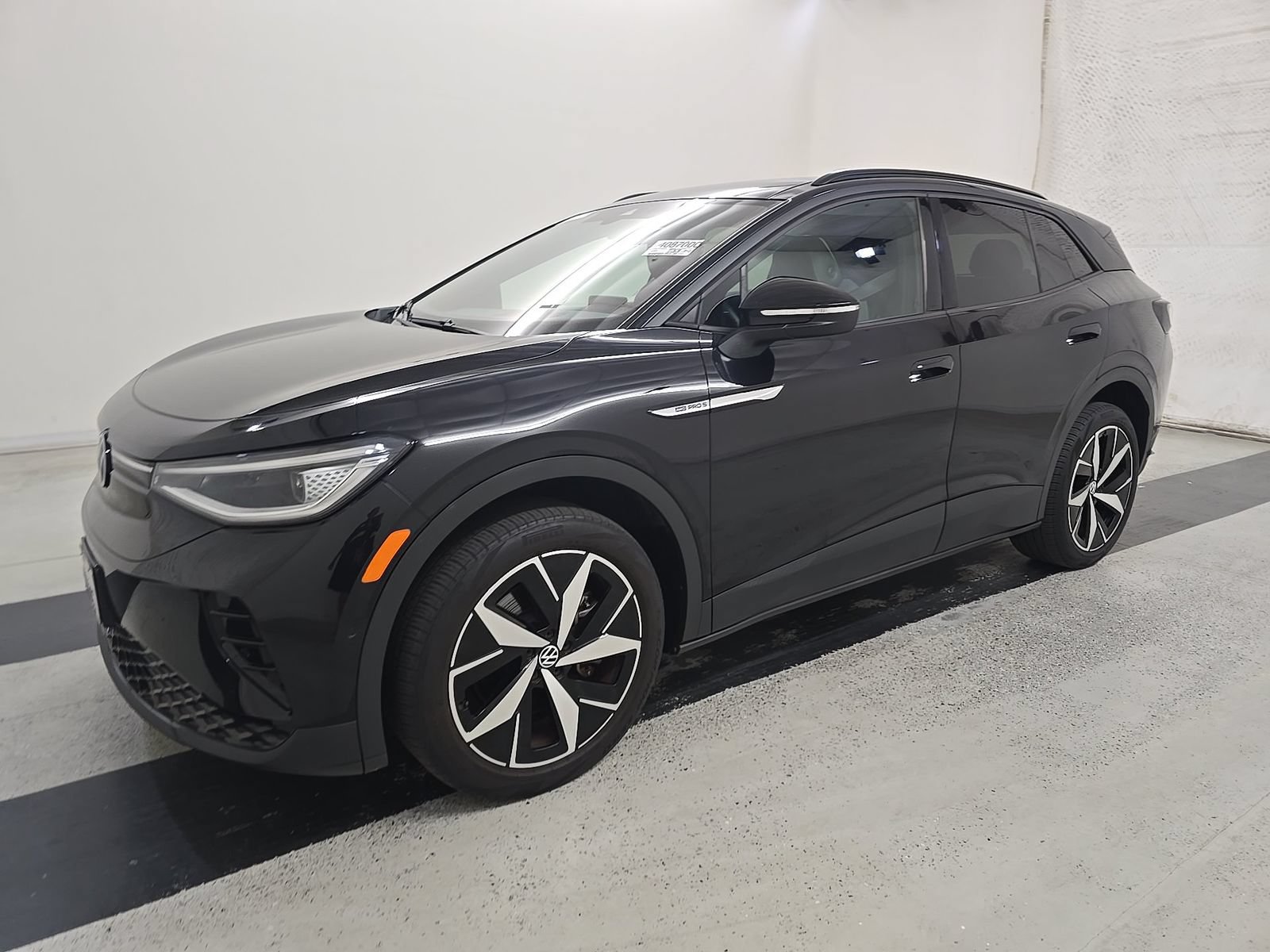 Used 2023 Volkswagen ID.4 Pro S AWD/4WD image 5