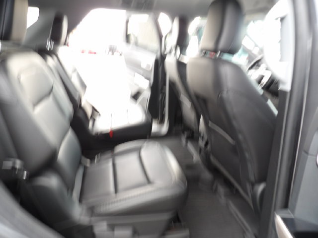 Certified 2023 Ford Explorer XLT w/ Equipment Group 202A RWD image 31