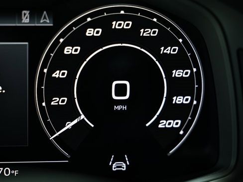 New 2025 Audi RS 6 performance image 37