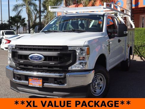Used 2020 Ford F250 XL w/ Power Equipment Group AWD/4WD image 4