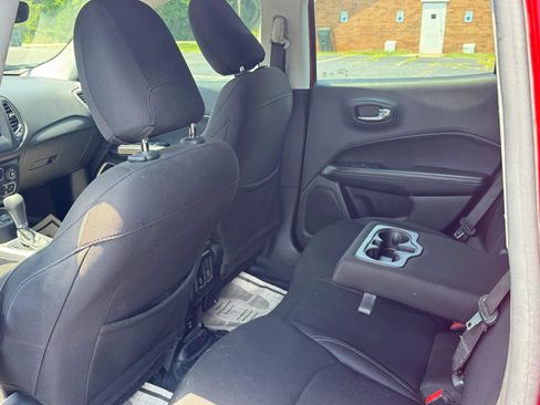 Used 2020 Jeep Compass Sport FWD image 12