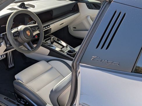 Certified 2025 Porsche 911 Targa 4 GTS image 28