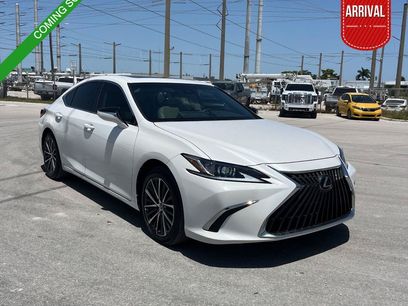 Used 2023 Lexus ES 350 w/ Premium Package