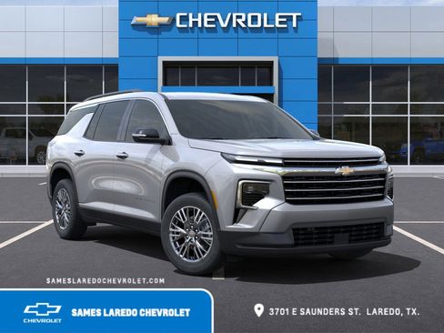 New 2025 Chevrolet Traverse LT w/ Driver Confidence Package image 7