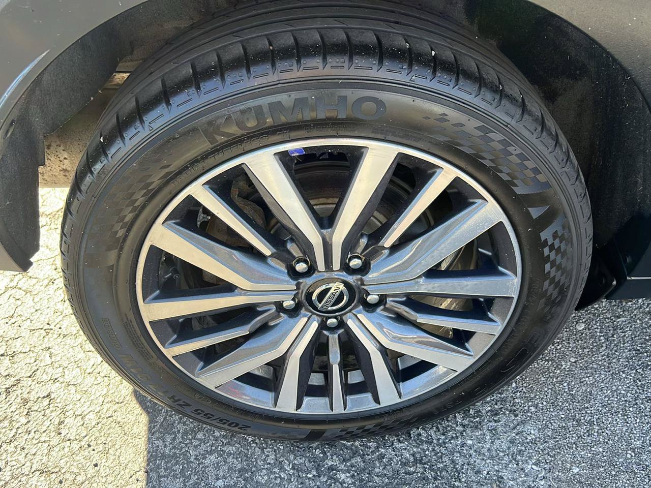 Used 2021 Nissan Kicks SV FWD image 24
