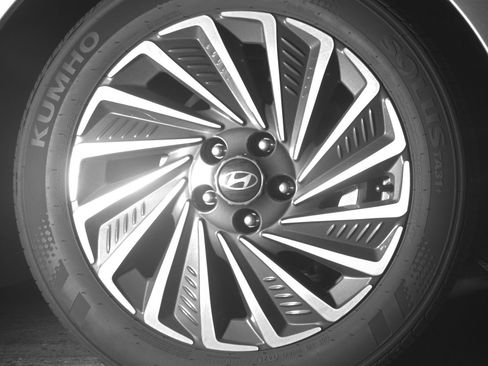 Used 2025 Hyundai Sonata SEL image 13