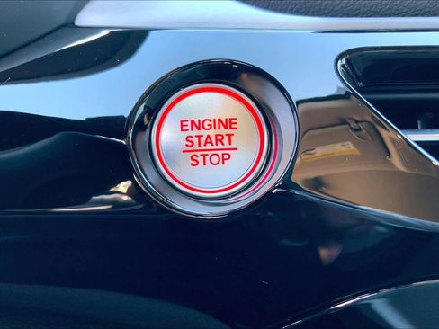 Used 2026 Acura MDX FWD image 30