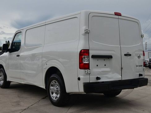 Used 2020 Nissan NV 1500 SV RWD image 5