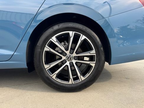 Used 2026 Volkswagen Jetta Sport FWD image 26