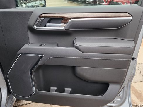 New 2026 GMC Sierra 1500 Elevation image 36