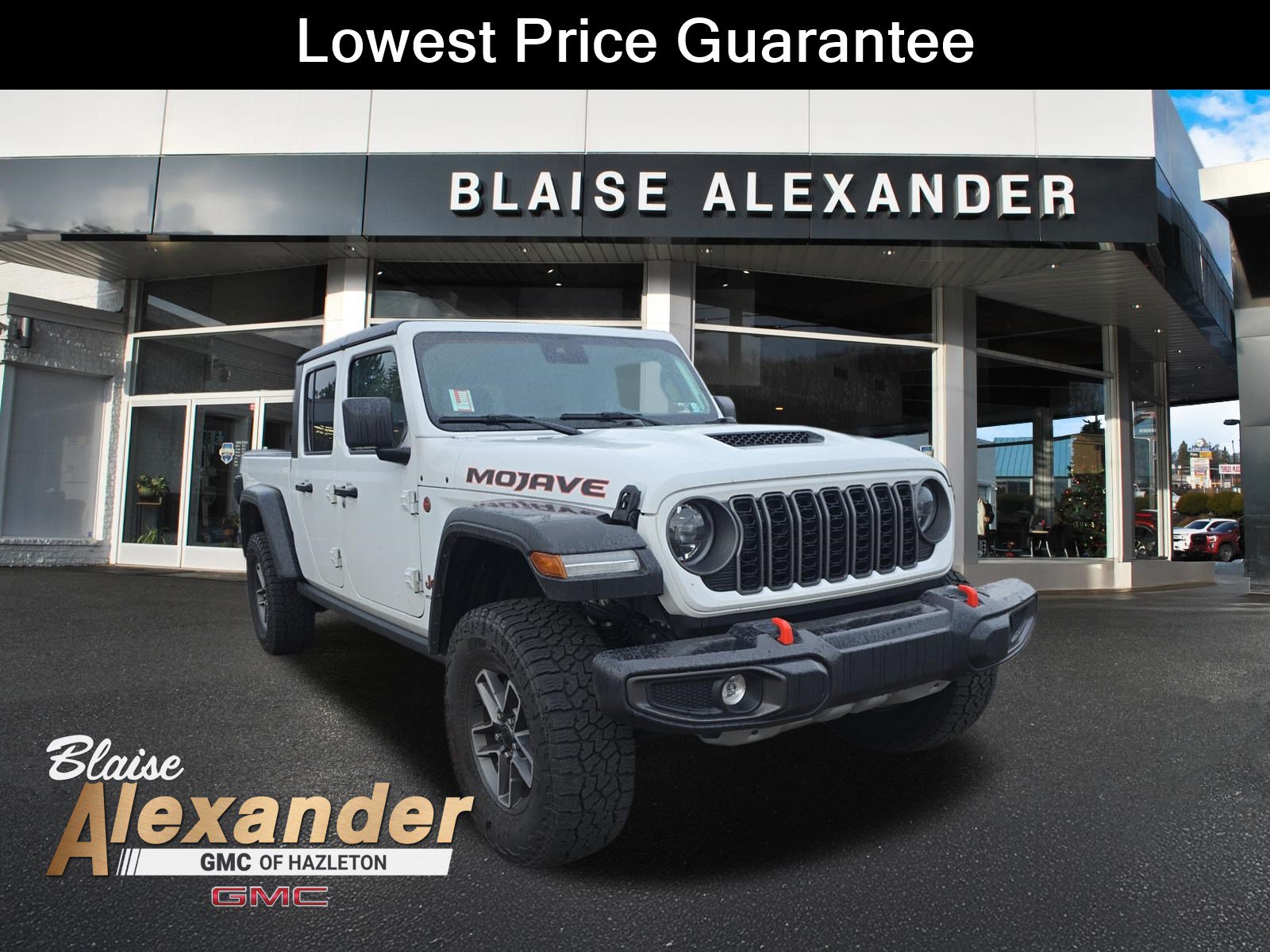 Used 2025 Jeep Gladiator Mojave w/ Convenience Group AWD/4WD image 1