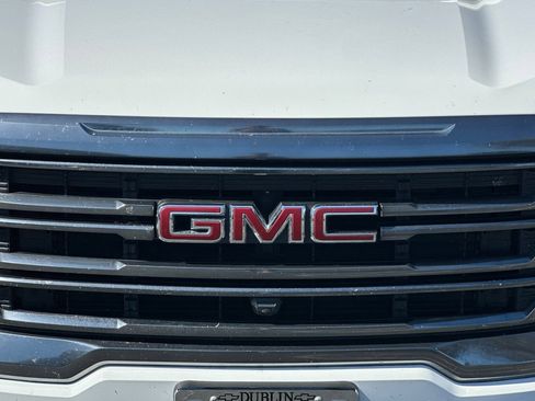 Used 2023 GMC Acadia AT4 w/ Technology Package AWD/4WD image 48