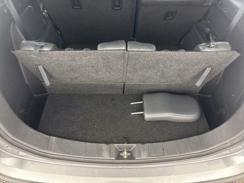 Used 2020 Mitsubishi Outlander LE image 33