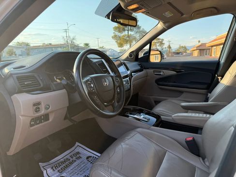 Used 2016 Honda Pilot Touring image 10