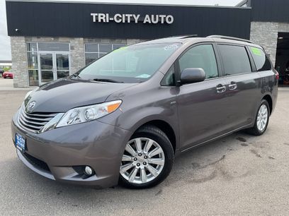 Used 2017 Toyota Sienna XLE w/ XLE Navigation Package