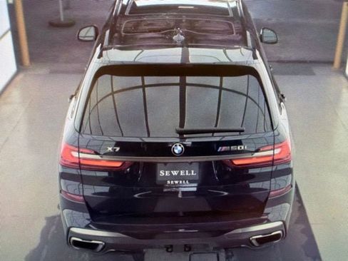 Used 2021 BMW X7 M50i w/ Executive Package AWD/4WD image 14