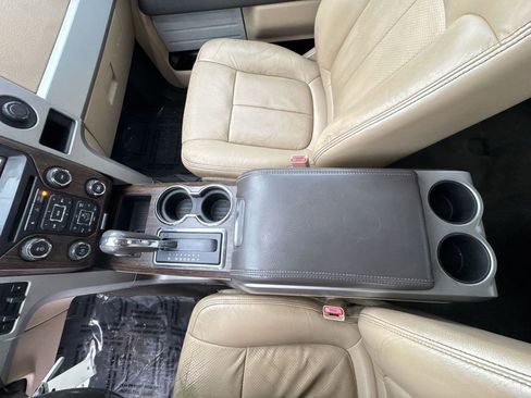 Used 2013 Ford F150 Lariat w/ Lariat Chrome Pkg image 23