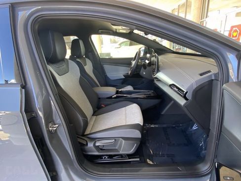 New 2026 Volkswagen ID.4 Pro AWD/4WD image 33